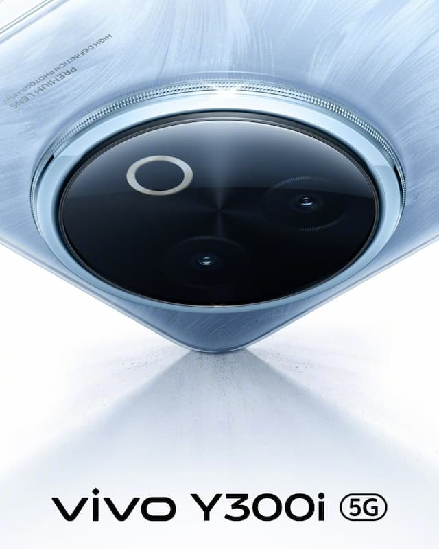 वीवो Y300i लुक और डिजाइन वीवो Y300i लुक और डिजाइन